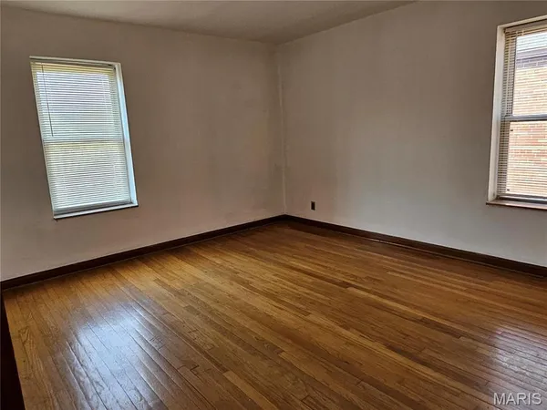 $875 | 5315 Jamieson Avenue, Unit 2N, St. Louis, MO 63109