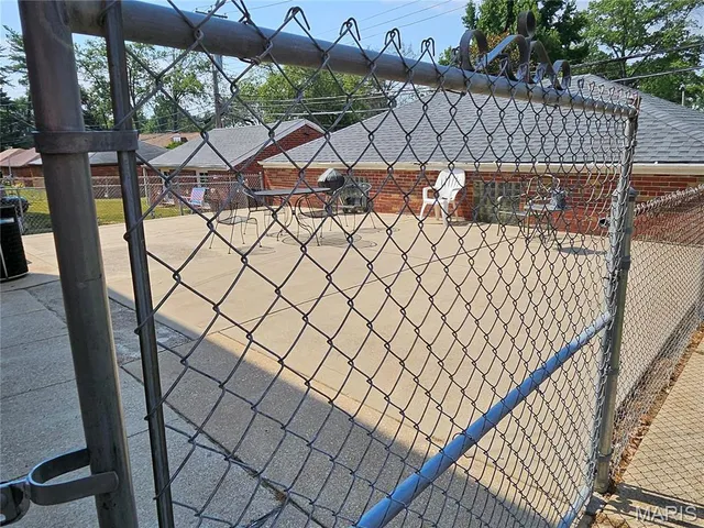 $925 | 5315 Jamieson Avenue, Unit 2N, St. Louis, MO 63109