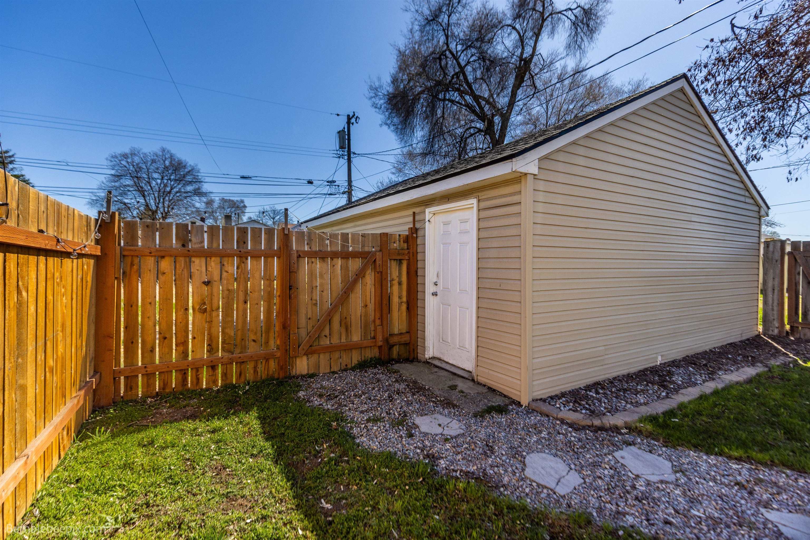 4718 North Magnolia Street Spokane, WA 99207 - Photo 12 of 15