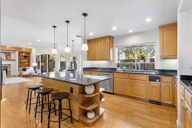 $1,798,000 | 20946 Elbridge Court, Castro Valley, CA 94552