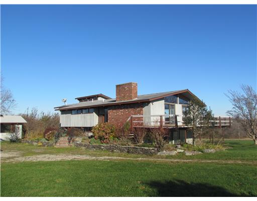 36 Long Pasture Road Little Compton, RI 02837 - Photo 1 of 6 Exterior Front.