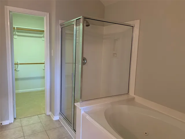 $1,850 | 11 Baccara Place, The Woodlands, TX 77384