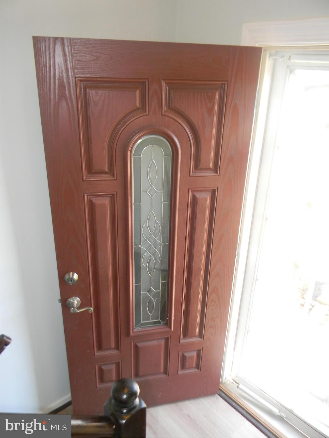 3102 Northmont Road Baltimore, MD 21244 - Photo 3 of 25