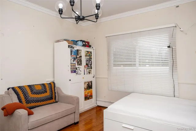 $899,999 | 24 Whaley Street, Freeport, NY 11520