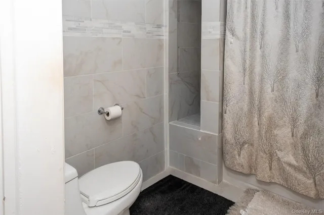 $899,999 | 24 Whaley Street, Freeport, NY 11520