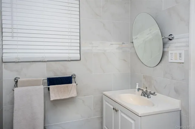 $899,999 | 24 Whaley Street, Freeport, NY 11520