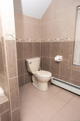 $899,999 | 24 Whaley Street, Freeport, NY 11520