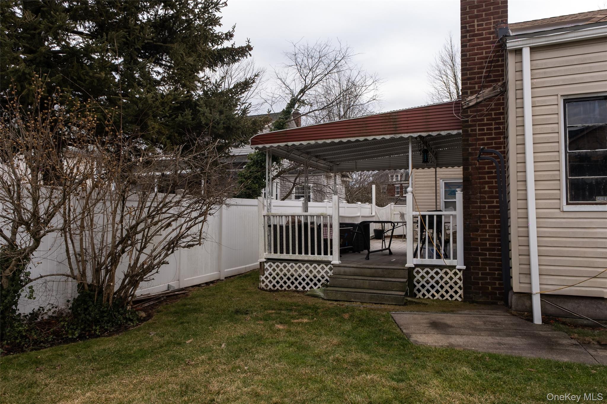 24 Whaley Street Freeport, NY 11520 - Photo 36 of 36