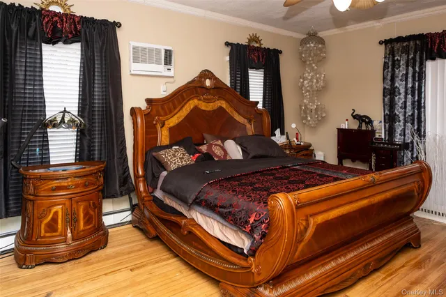 $899,999 | 24 Whaley Street, Freeport, NY 11520