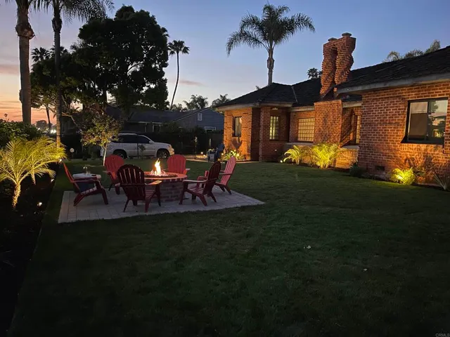 $3,400,000 | 215 North Vulcan Avenue, Encinitas, CA 92024