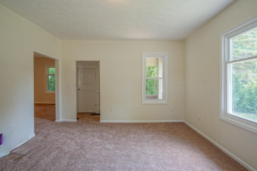 442 West Upton Avenue Reed City, MI 49677 - Photo 6 of 21 DSC06532