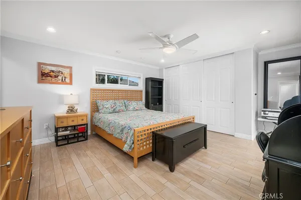 $3,059,999 | 140 12th Street, Seal Beach, CA 90740