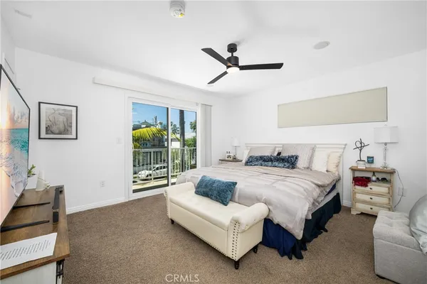 $3,059,999 | 140 12th Street, Seal Beach, CA 90740