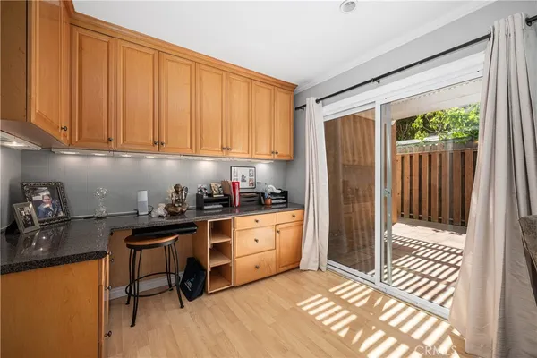 $3,059,999 | 140 12th Street, Seal Beach, CA 90740