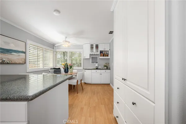 $3,059,999 | 140 12th Street, Seal Beach, CA 90740