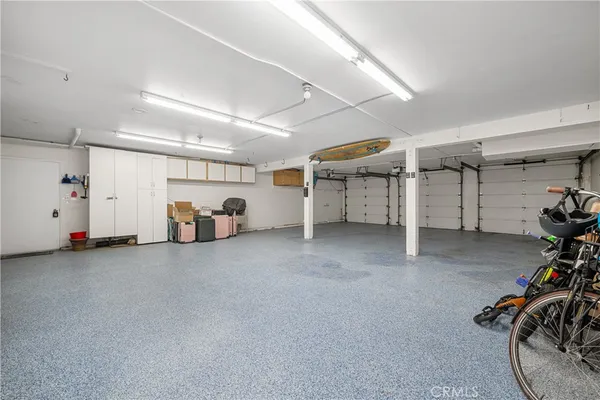 $3,059,999 | 140 12th Street, Seal Beach, CA 90740