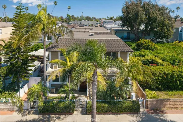 $3,059,999 | 140 12th Street, Seal Beach, CA 90740