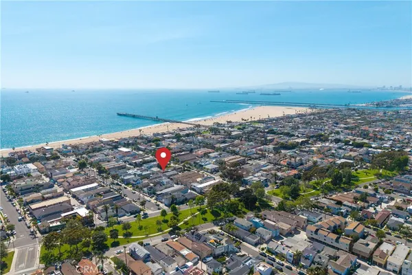 $3,059,999 | 140 12th Street, Seal Beach, CA 90740