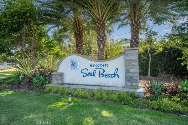 $3,059,999 | 140 12th Street, Seal Beach, CA 90740