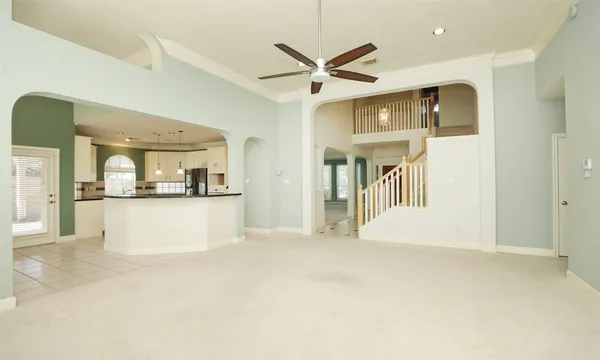 $2,895 | 7502 Holly Court Estates, Houston, TX 77095