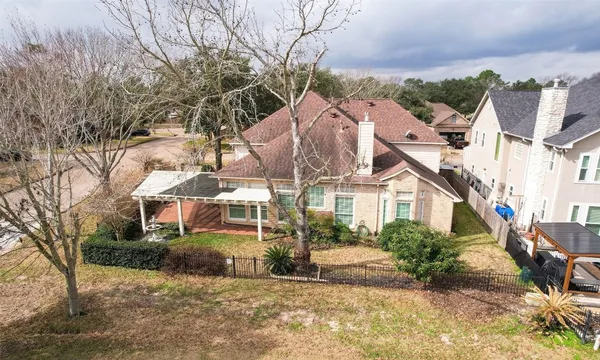 $2,895 | 7502 Holly Court Estates, Houston, TX 77095