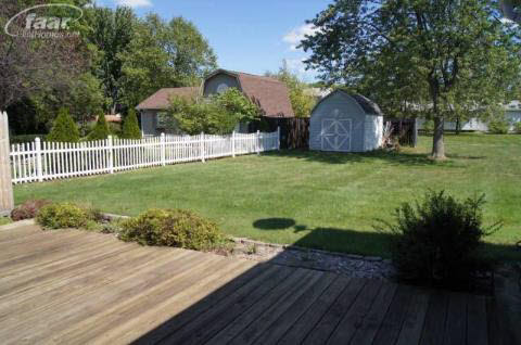 7059 Sharp Road Swartz Creek, MI 48473 - Photo 16 of 17 20186010-15.JPG
