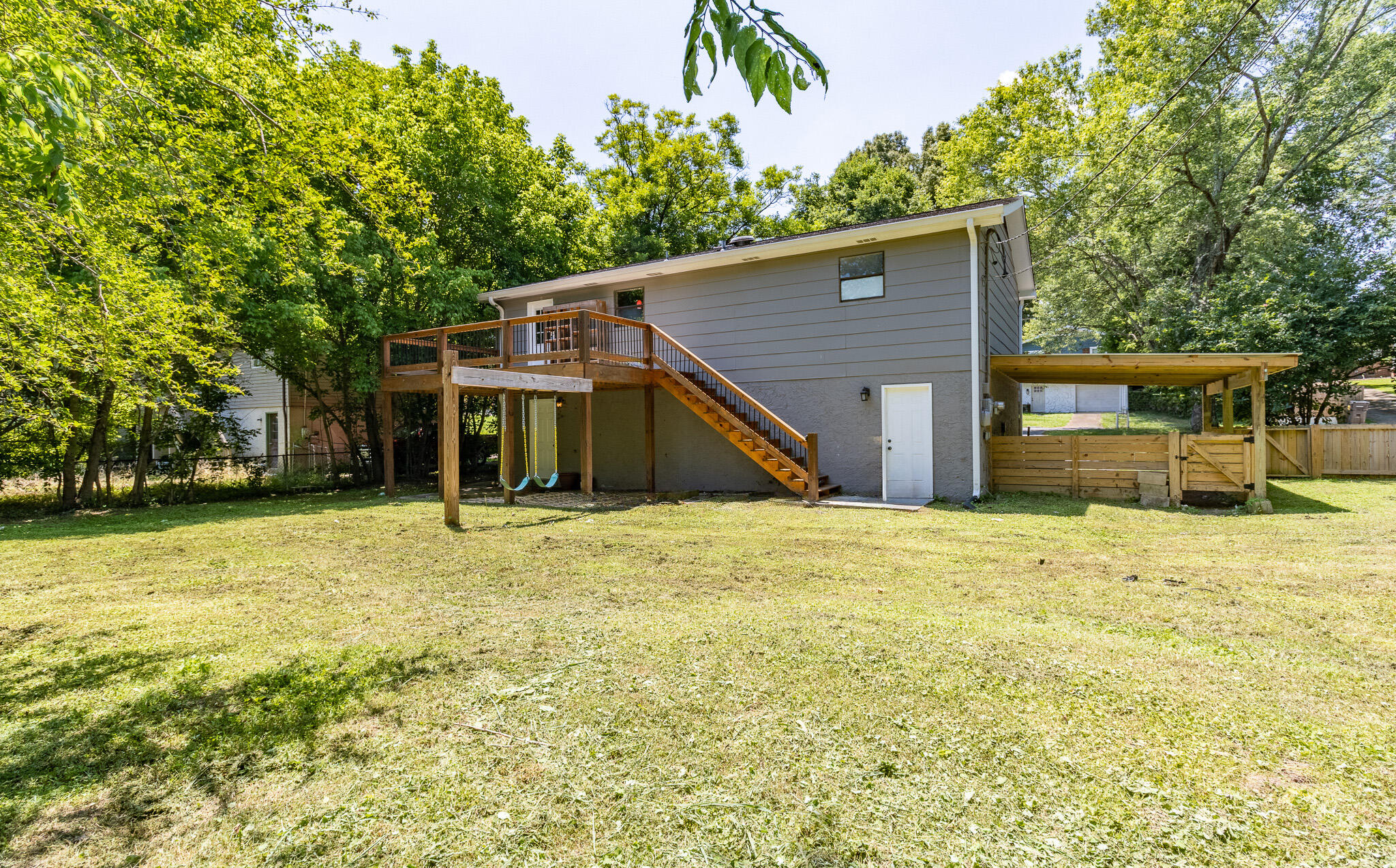 1617 North Chester Road Hixson, TN 37343 - Photo 4 of 48 _MG_9540-HDR