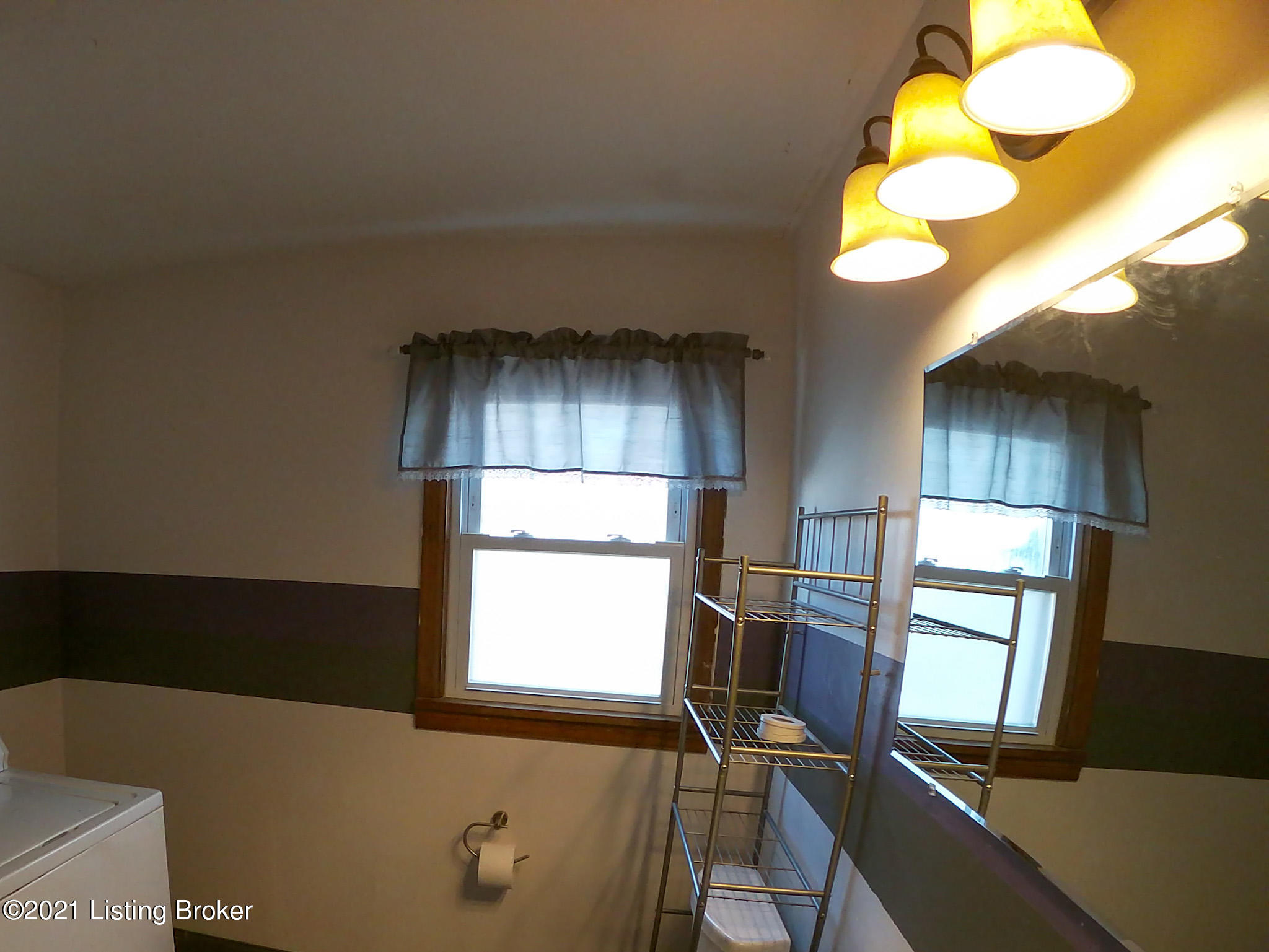 16044 Leitchfield Road Eastview, KY 42732 - Photo 12 of 15 bathroom 2