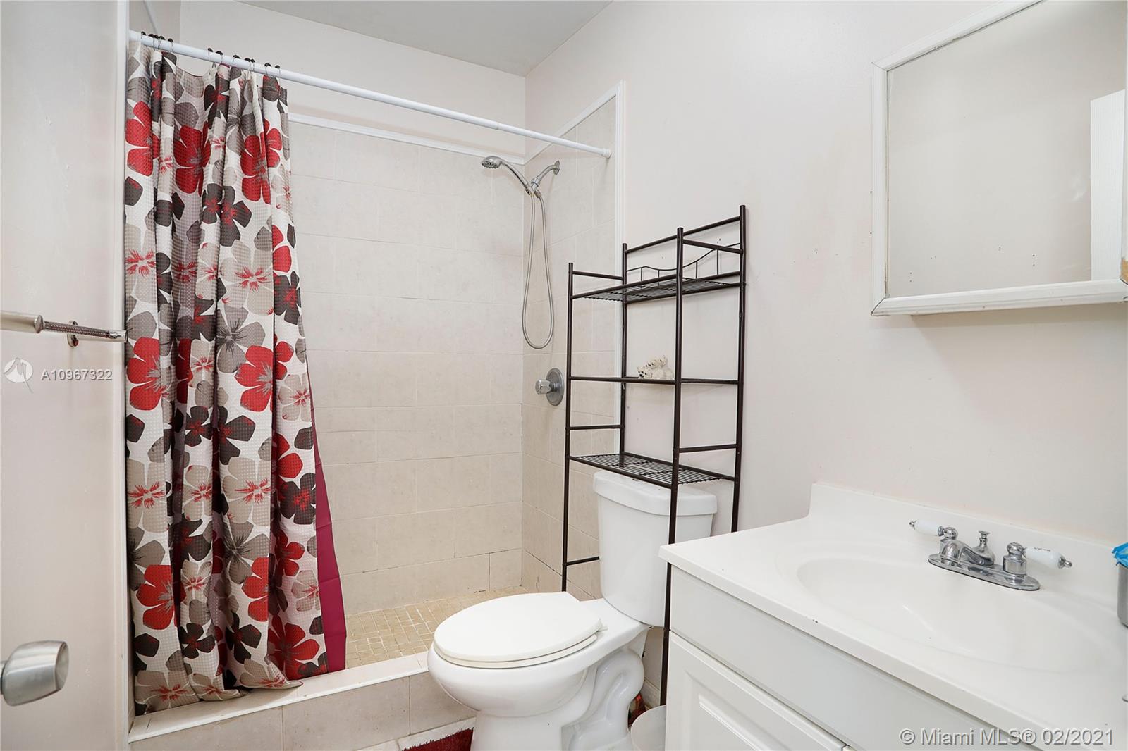 2351 Southwest 7th Street Miami, FL 33135 - Photo 19 of 27