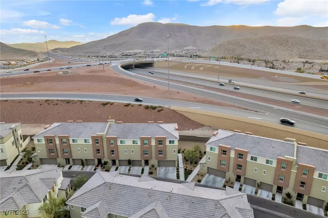 $380,000 | 2835 Atomic Tangerine Way, Unit 6, Las Vegas, NV 89183