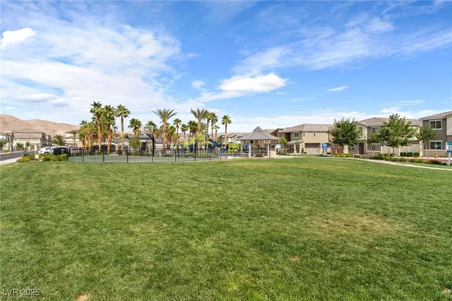 $380,000 | 2835 Atomic Tangerine Way, Unit 6, Las Vegas, NV 89183