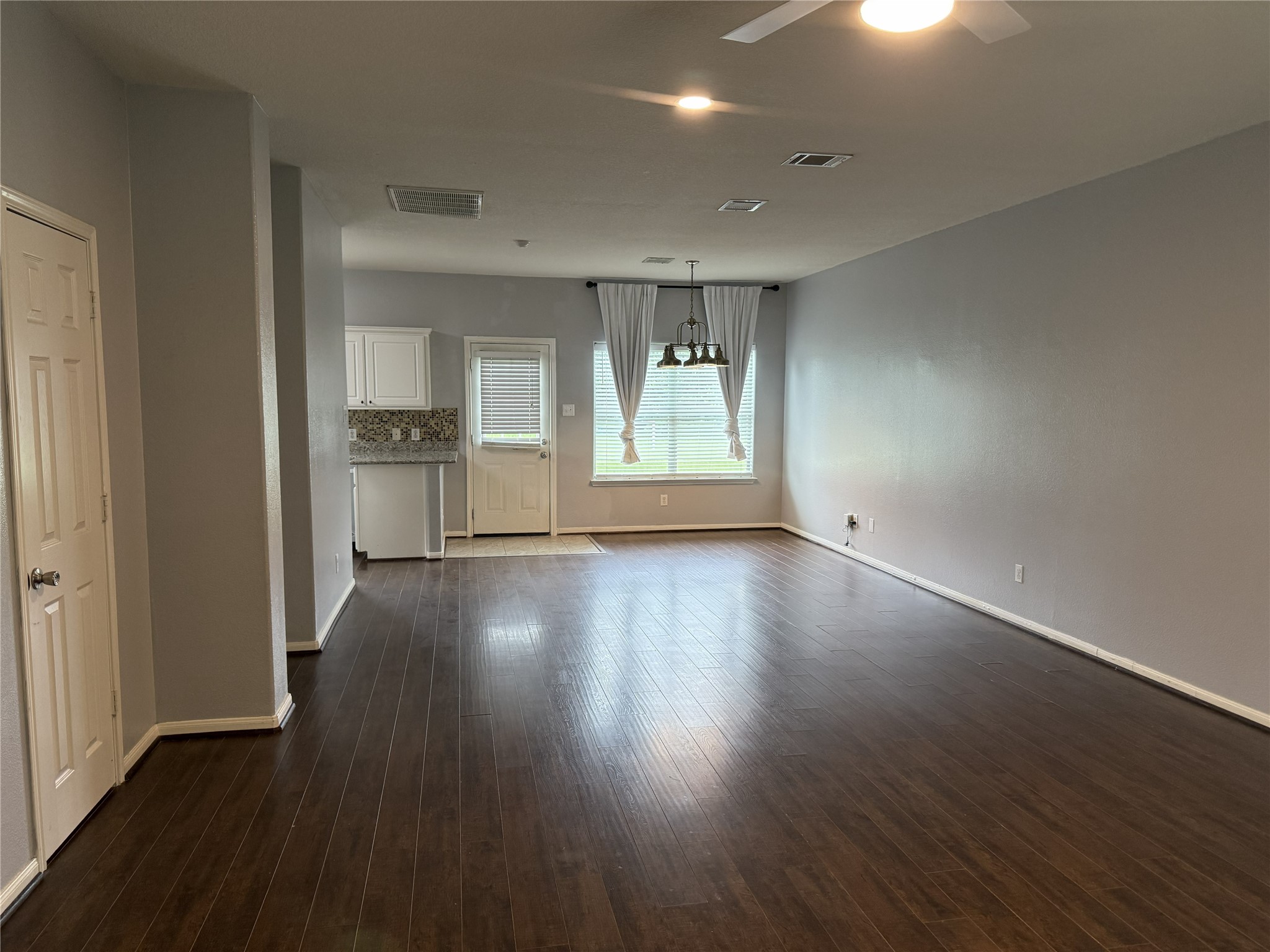 4635 Canadian River Court Spring, TX 77386 - Photo 3 of 14
