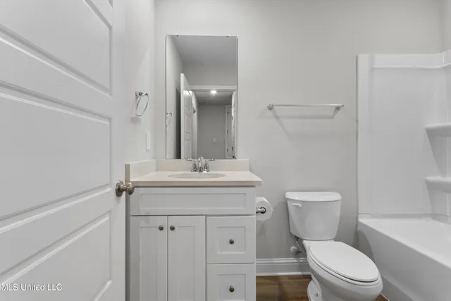 $2,200 | 111 Harper Grove Circle, Ocean Springs, MS 39564