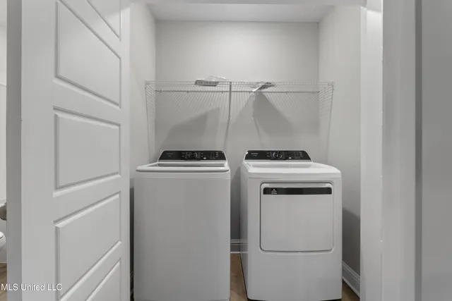 $2,200 | 111 Harper Grove Circle, Ocean Springs, MS 39564