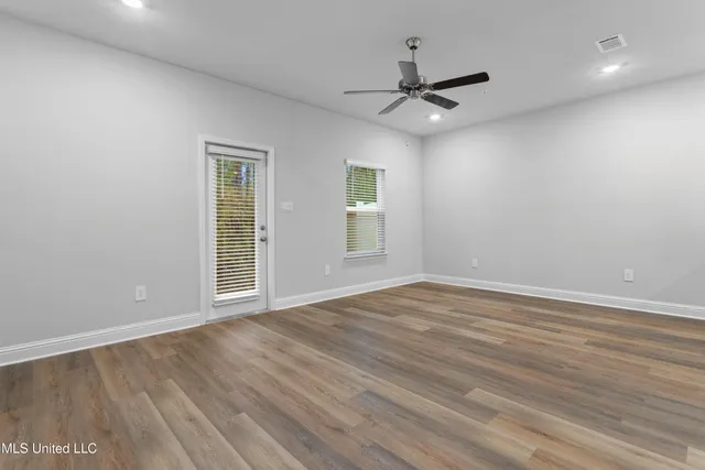 $2,200 | 111 Harper Grove Circle, Ocean Springs, MS 39564