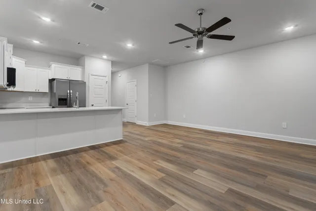 $2,200 | 111 Harper Grove Circle, Ocean Springs, MS 39564