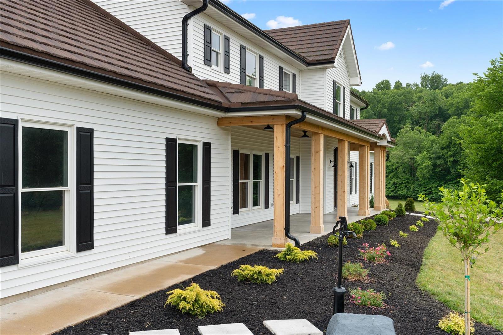 18320 Rieger Road Wildwood, MO 63005 - Photo 3 of 92