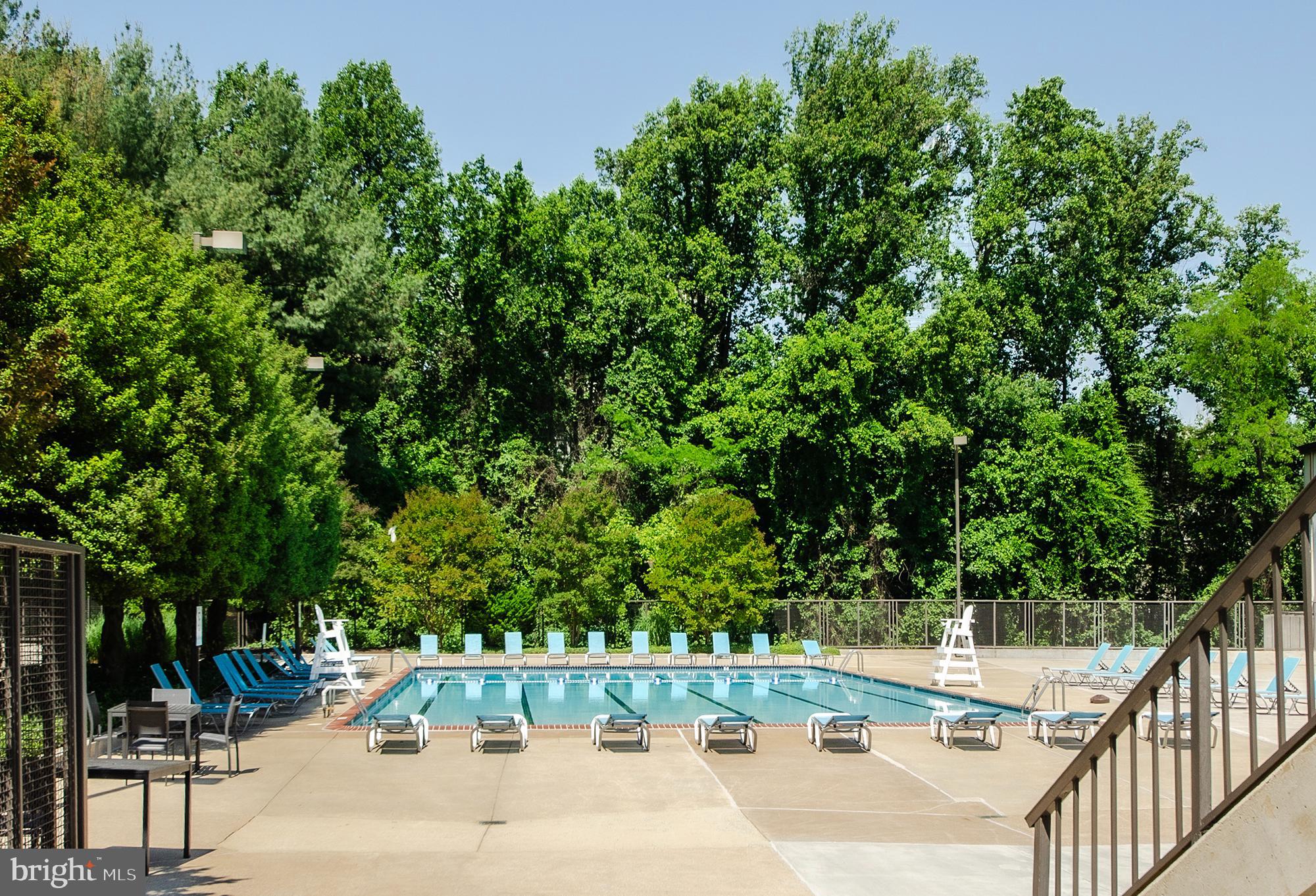 1800 Old Meadow Road, Unit 1018 McLean, VA 22102 - Photo 30 of 35
