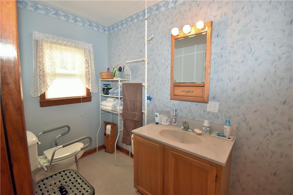 880 Centennial Road Martinsville, IN 46151 - Photo 16 of 43 Gallery Image 16
