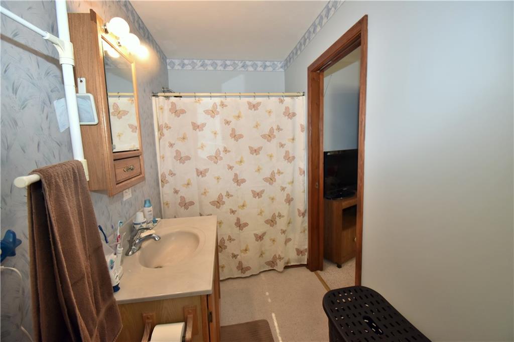 880 Centennial Road Martinsville, IN 46151 - Photo 17 of 43 Gallery Image 17