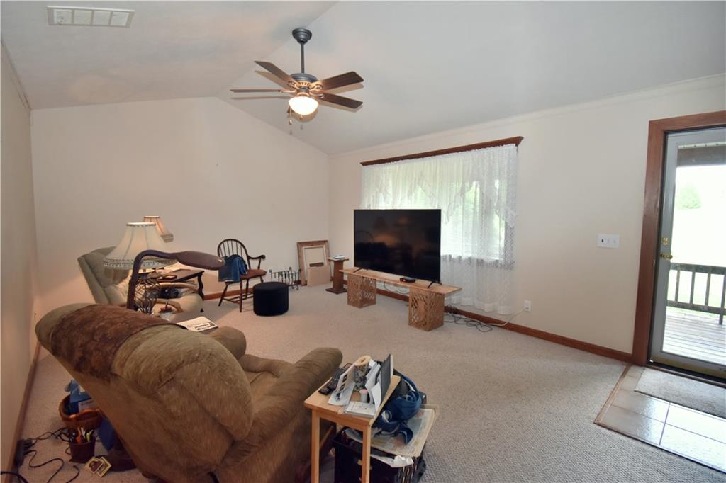 880 Centennial Road Martinsville, IN 46151 - Photo 5 of 43 Gallery Image 5
