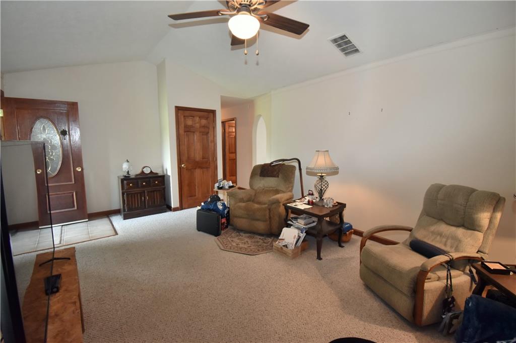 880 Centennial Road Martinsville, IN 46151 - Photo 7 of 43 Gallery Image 7