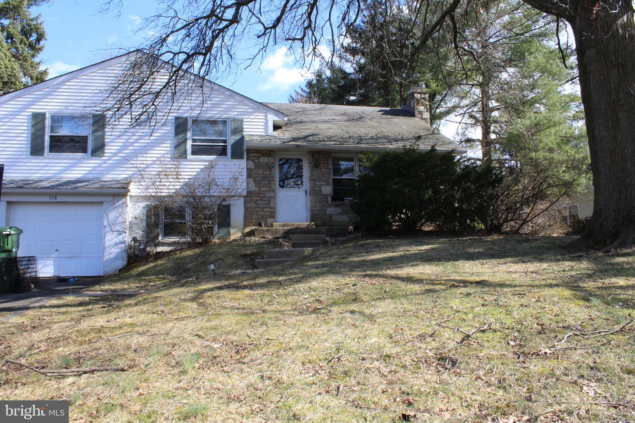 318 Valley Road Oreland, PA 19075 - Photo 1 of 18 Gallery Image 1