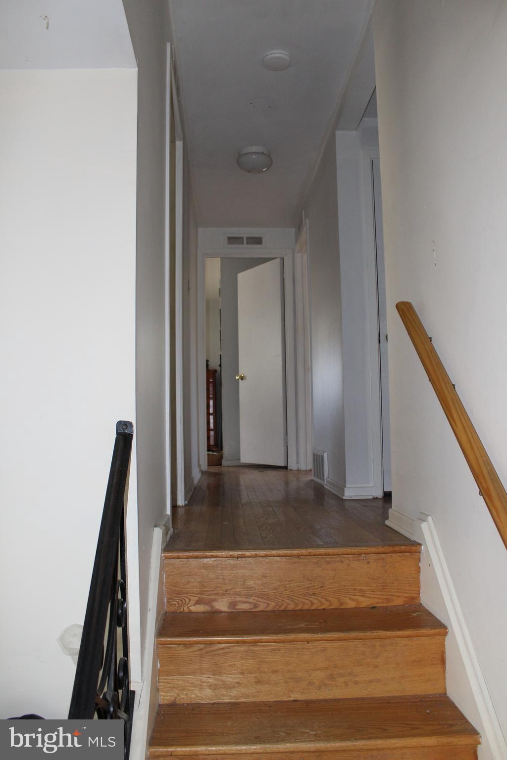 318 Valley Road Oreland, PA 19075 - Photo 13 of 18 Gallery Image 13