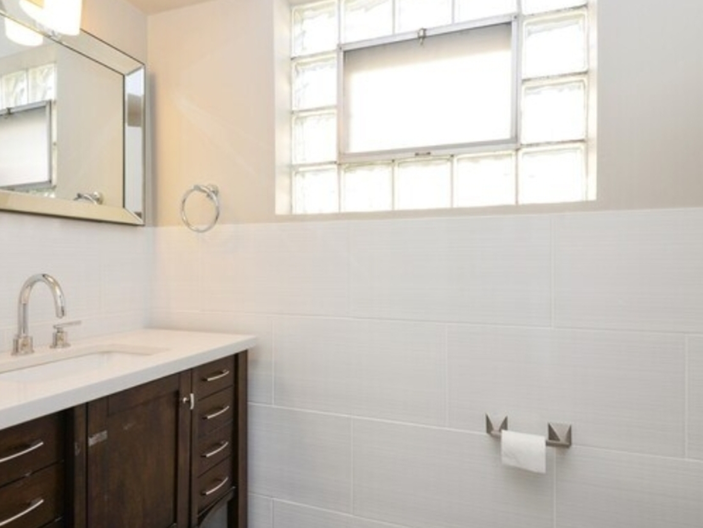 134 Callan Avenue, Unit 2 Evanston, IL 60202 - Photo 10 of 12