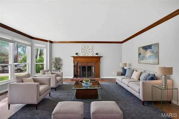 $425,000 | 842 Ridgetop Circle, St. Charles, MO 63304