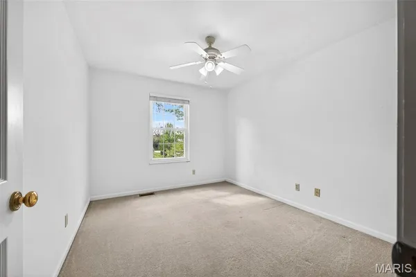 $425,000 | 842 Ridgetop Circle, St. Charles, MO 63304