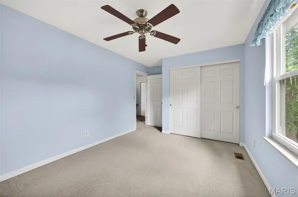 $425,000 | 842 Ridgetop Circle, St. Charles, MO 63304