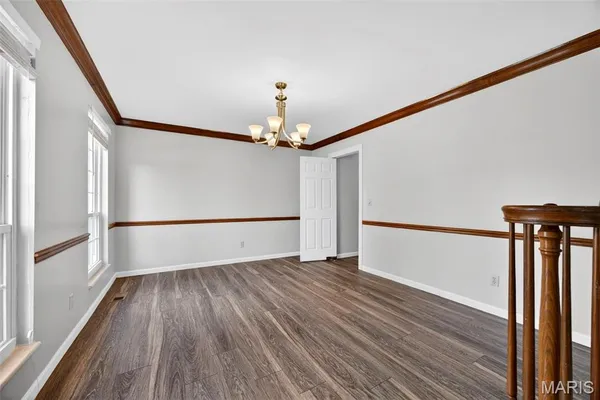 $425,000 | 842 Ridgetop Circle, St. Charles, MO 63304