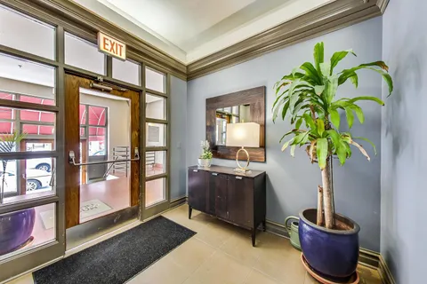 $250,000 | 621 South Plymouth Court, Unit 308, Chicago, IL 60605